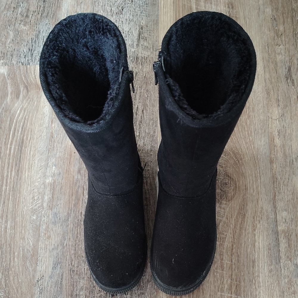 Cat & Jack Black Kids Boots